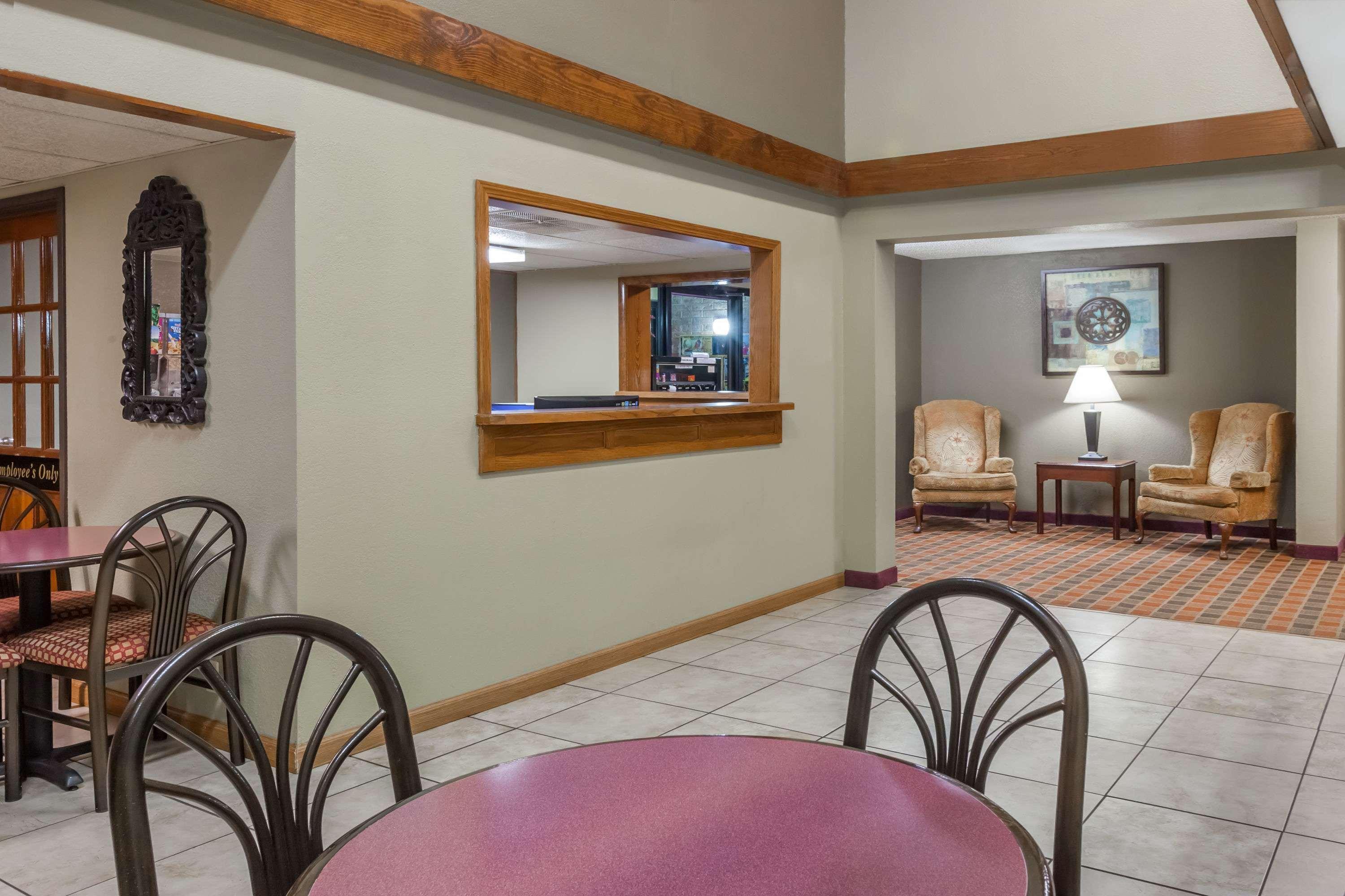 Motel Super 8 By Wyndham Harrison Ar Extérieur photo